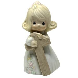 Enesco Figurine #522953 "I Believe in the Old Rugged Cross" 1989